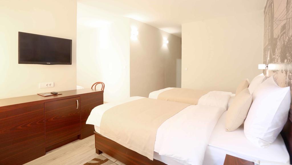 Hotel Park Vogosca Luaran gambar